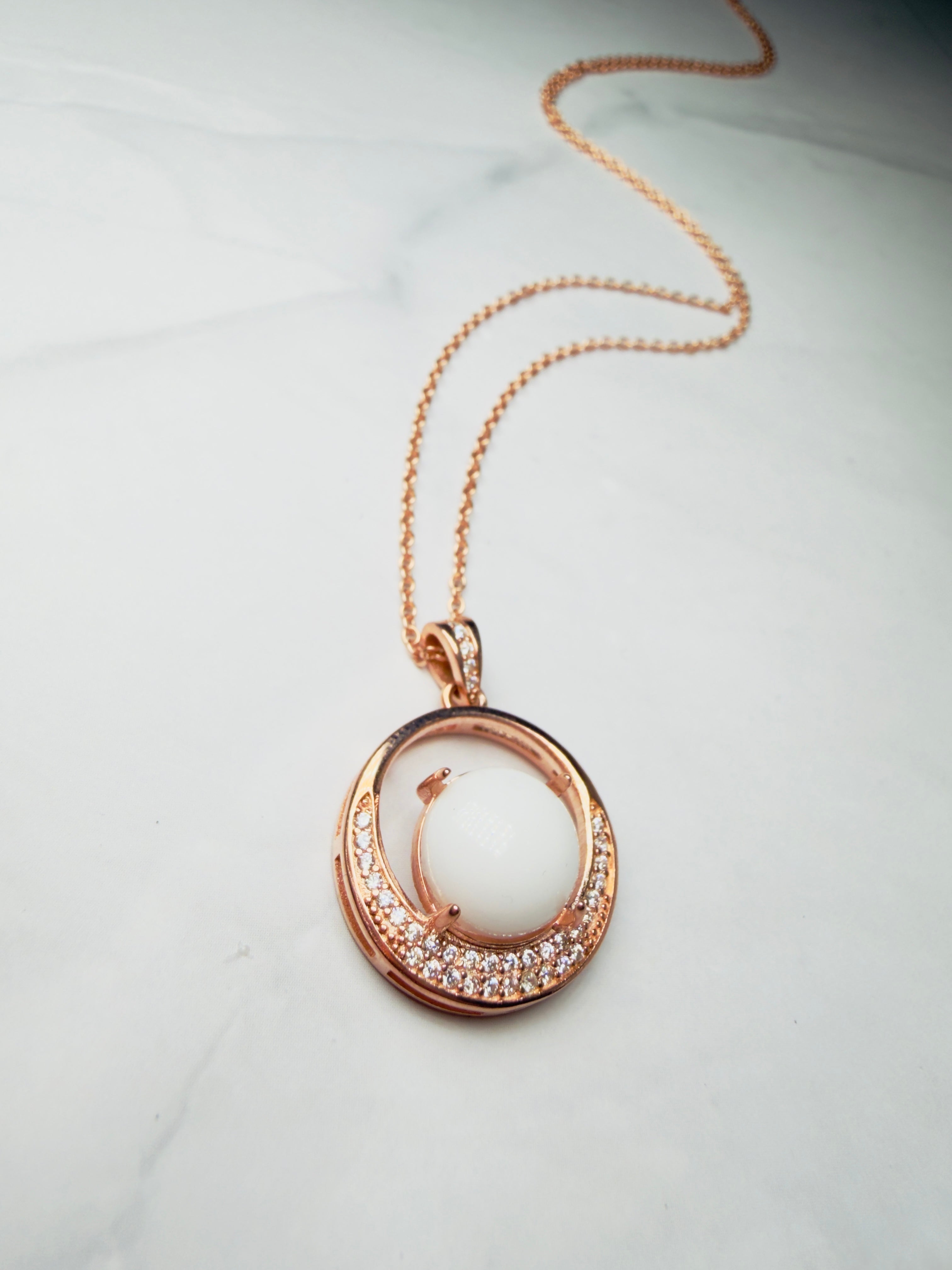 Eternal Halo Necklace
