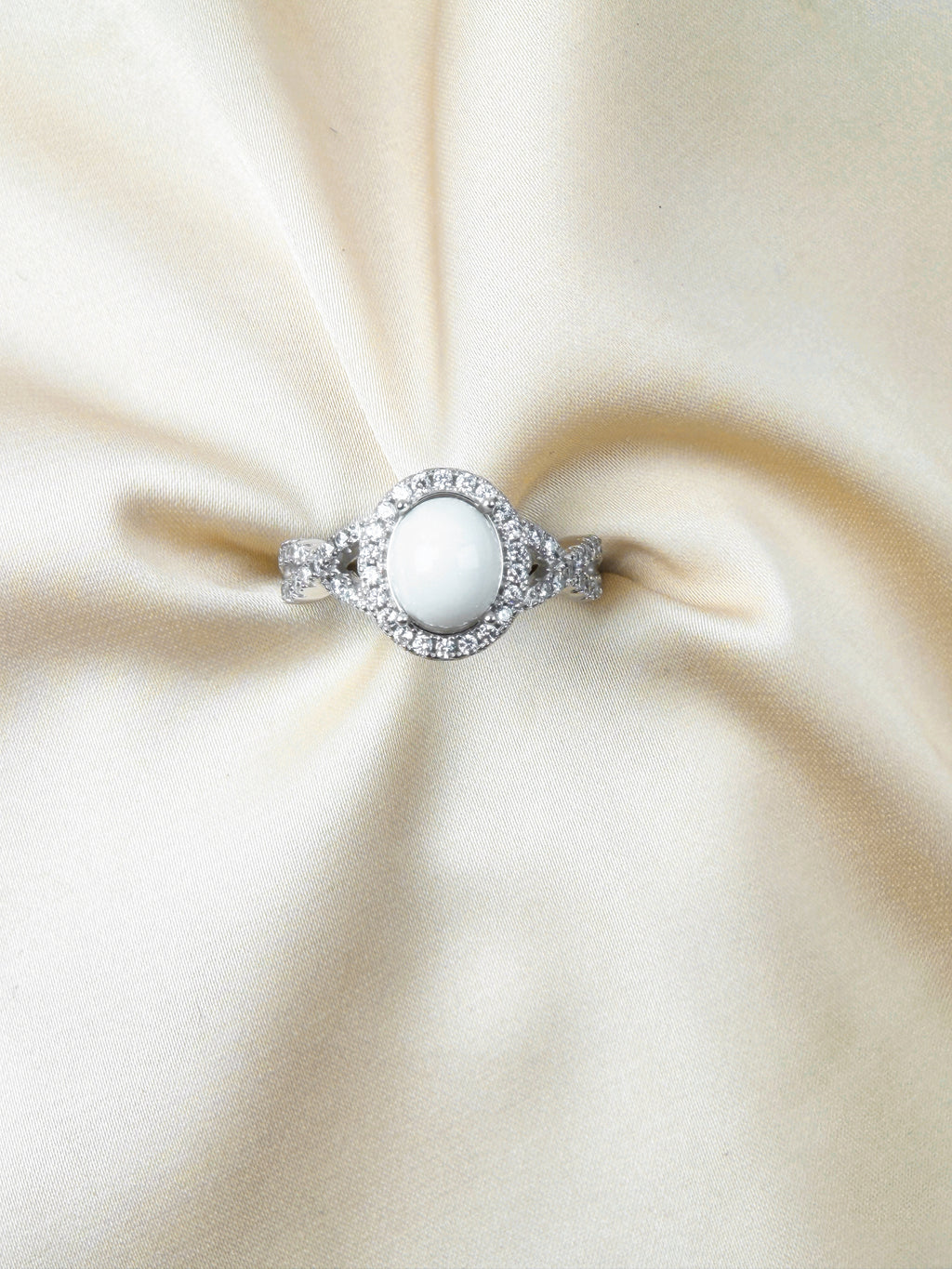 The Estelle Ring